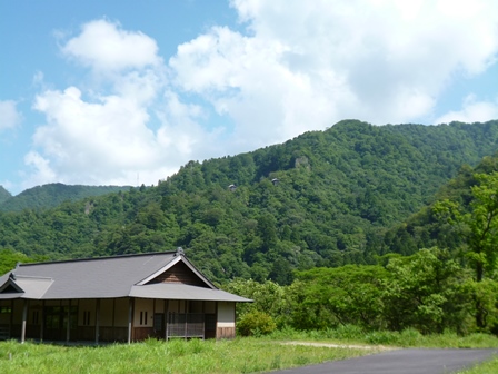 鳥取県中部の代表的な山 三徳山