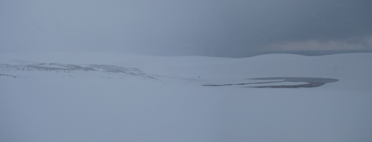 「馬の背」の風景－すっかり雪に覆われています