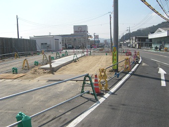 県道改良施工状況写真