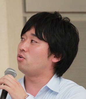 パネリスト井上さん