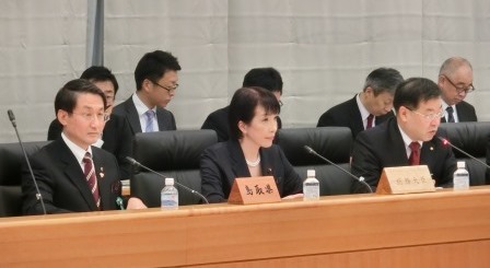 全国知事会議での平井知事の写真