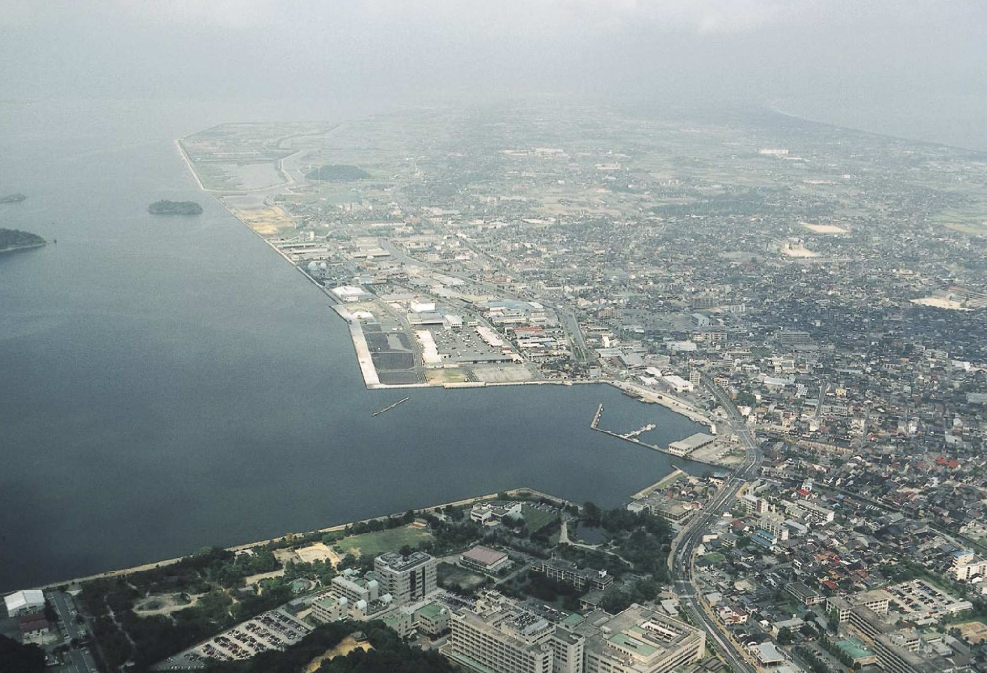 米子港