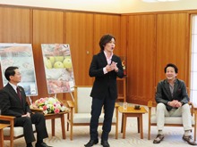 とっとりふるさと大使委嘱状交付式2