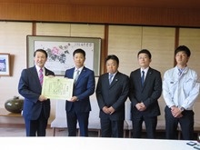 寄付金贈呈式2
