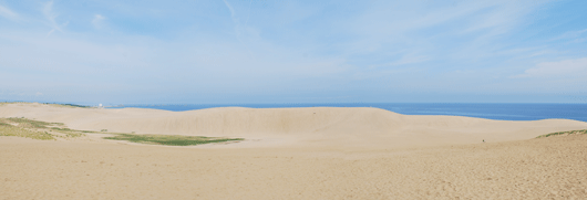 「馬の背」の風景－青い空と青い海