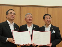 調印式2