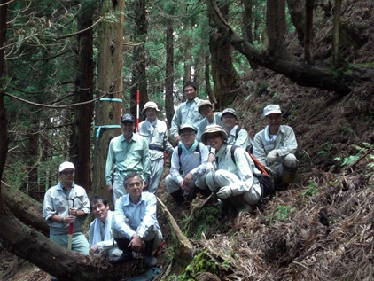 ヤマモト沖の山