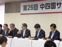 共同記者会見