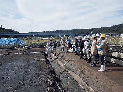 現地視察の様子