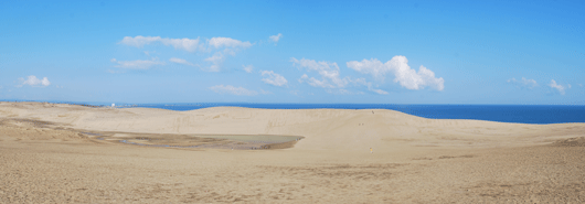 「馬の背」の風景－青空が広がっています