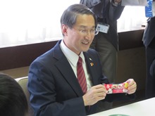 「いちごアイス」の完成報告会1