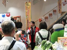 GW特別企画！「とっとり・おかやま ご当地バーガー食べ比べ」2