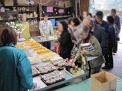 試食販売会場の様子