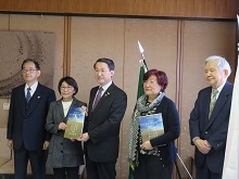 来訪4