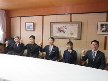 来訪4