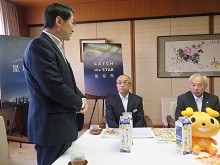 来訪1