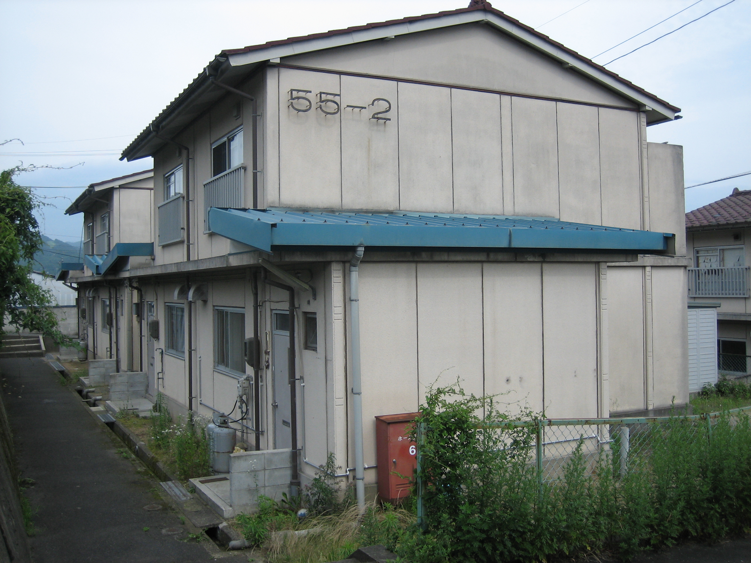 県営土師百井