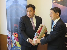 チョローンバト・サランゲレル モンゴル中央県副知事との二地域間会談1