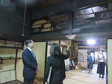 視察1