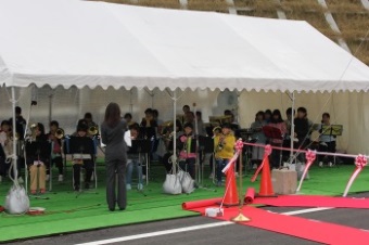 岸本小学校金管バンドクラブ演奏