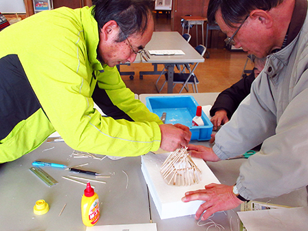 竪穴住居の模型作成