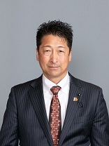 島谷龍司議員