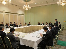 鳥取県学生等県内就職強化本部会議2