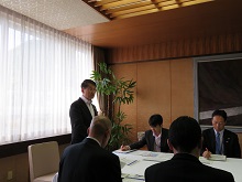 経済変動対策緊急会議1