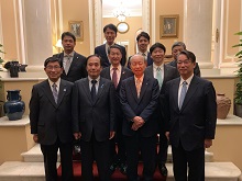在ロシア日本国大使主催夕食会1