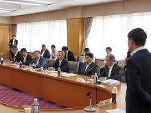 鳥取県有和牛種雄牛精液の適正流通に関する検討会1