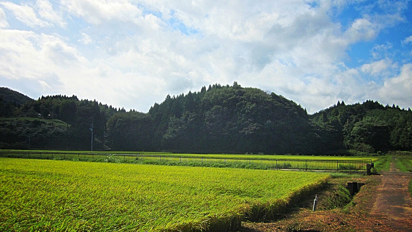 鳥取県の人口重心の写真：倉吉市北面