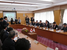 鳥取県・江原道友好提携25周年記念事業（両県知事会談）1