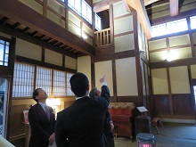 視察1