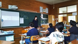 従業の様子4