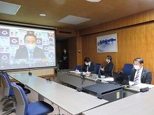日本創生のための将来世代応援知事同盟 緊急サミット1