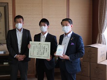 株式会社石田コーポレーションからのマスク寄贈式2