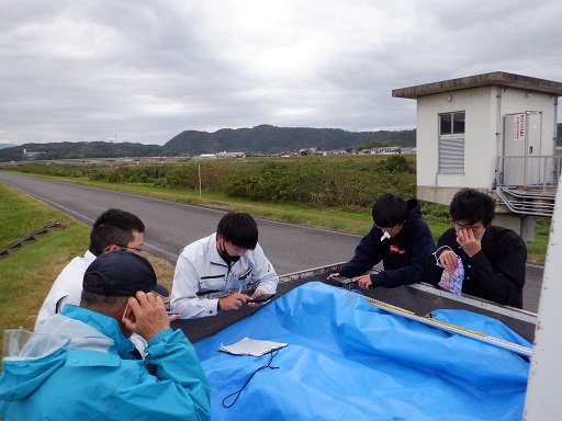 水準測量の精度確認