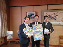 一般社団法人日本損害保険協会中国支部からの交通安全啓発用品贈呈式2
