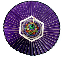 写真「蛇の目傘（亀甲紋、紫）3」