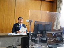 新型コロナウイルス感染症に関する全国知事会と国との意見交換会1