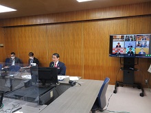 全国知事会と日本商工会議所との意見交換会1