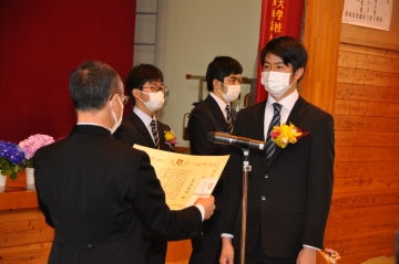 農業大学校長表彰　岩本