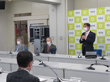 鳥取県新型コロナウイルスワクチン接種体制協議会（第12回）・鳥取県新型コロナウイルス感染症対策本部（第158回） 合同会議1