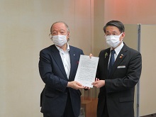 新型コロナウイルス感染症対策に係る鳥取県医師会への緊急申入れ2
