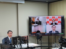 新型コロナウイルス感染症に関する全国知事会と国との意見交換会1