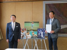 川口和久氏に対する「鳥取県スポーツ特別アドバイザー」委嘱式2