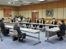 鳥取の酪農を守る生産者と県との意見交換会2