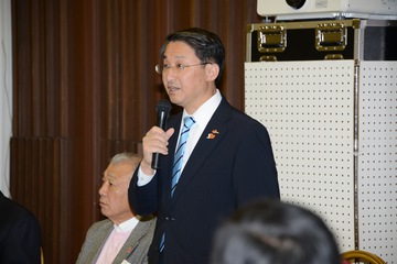 平井知事