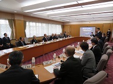 大山会との県幹部との意見交換会1