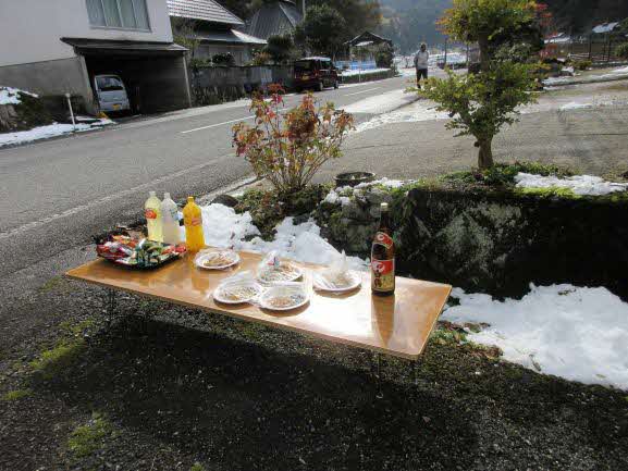 もてなしの食べ物